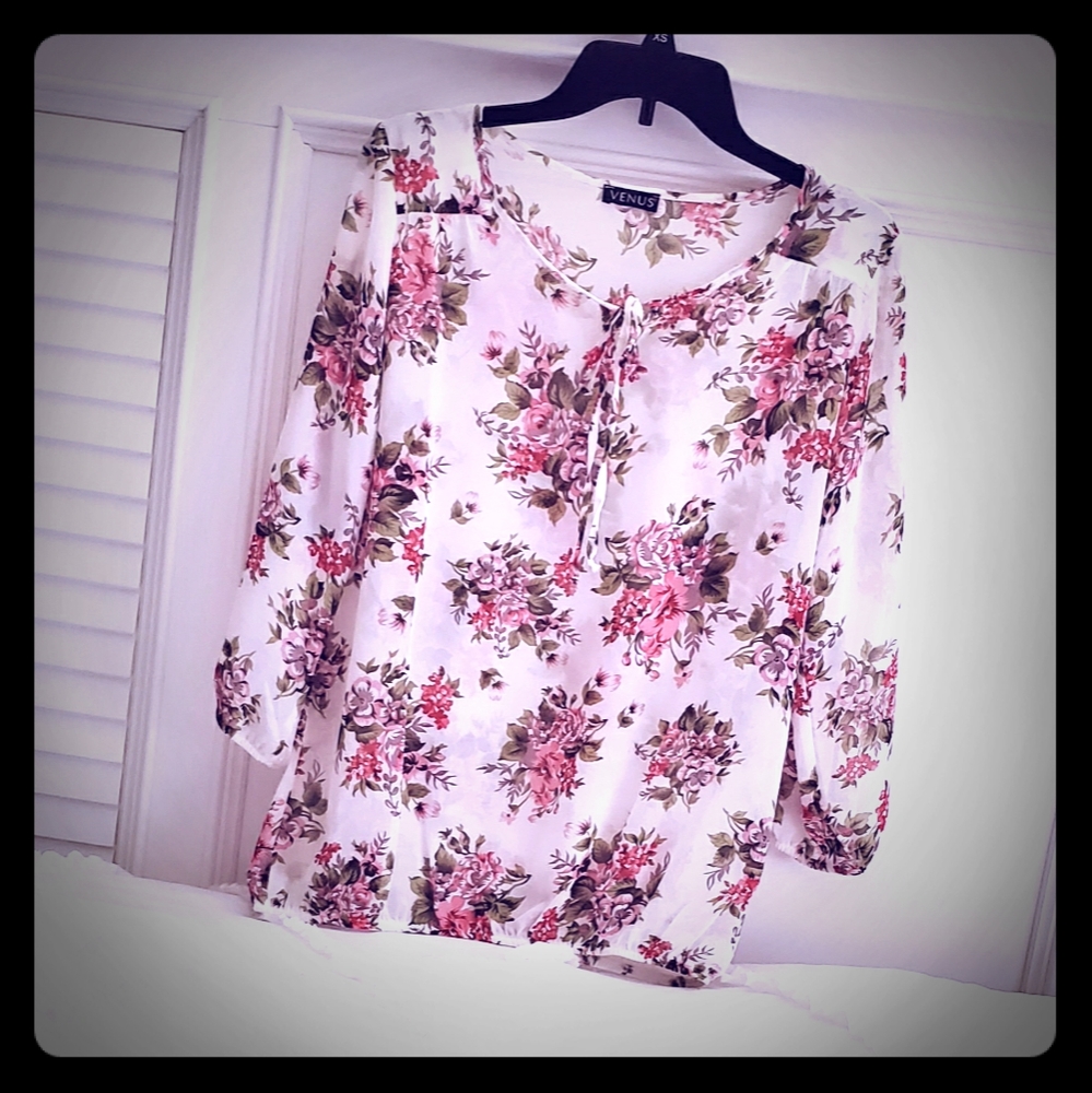 Womans Venus Floral Sheer Top